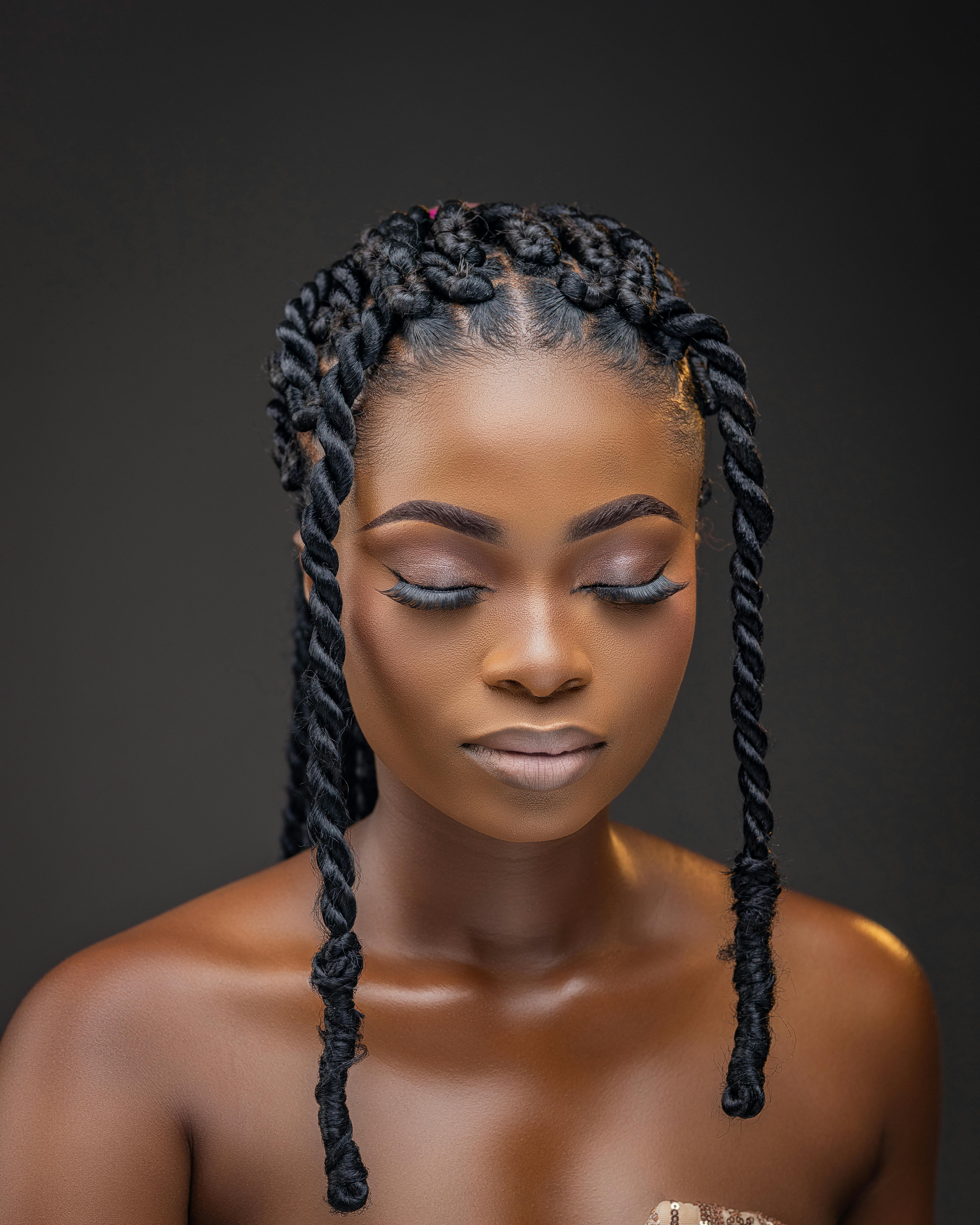 云端侦探社海报